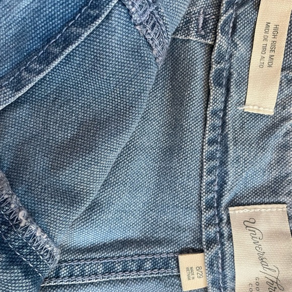 - Universal Thread High Rise Midi Denim Shorts - Picture 5 of 6